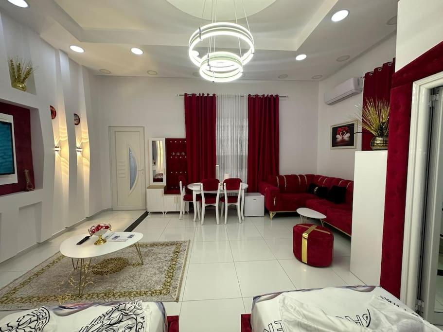 Апартаменты Studio Near Tirana Airport 2- Self Check-In Free Parking Valias Экстерьер фото